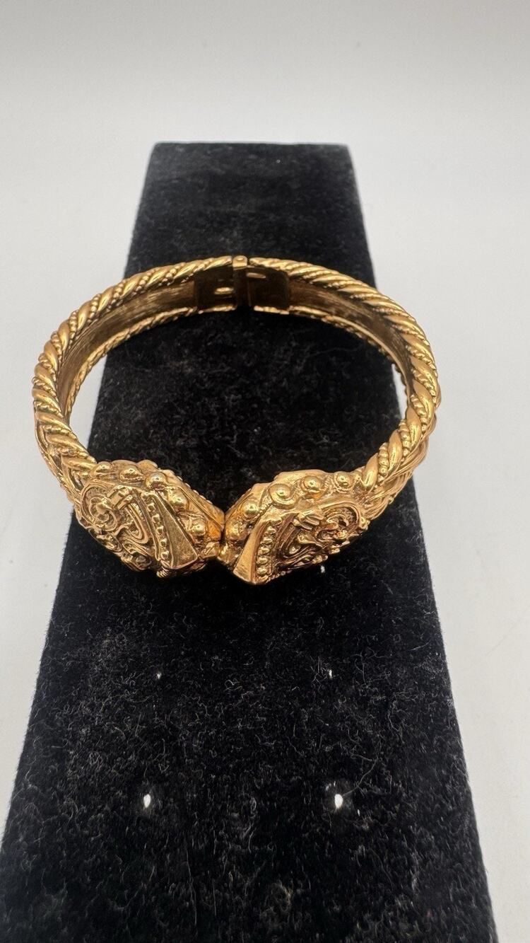 Vintage Mid Century Etruscan Revival Hinged Clamper Bracelet Gold Tone